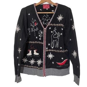 Vintage Christmas Sweater Holiday Lodge Size Large Deer Snowflakes Ice Skates